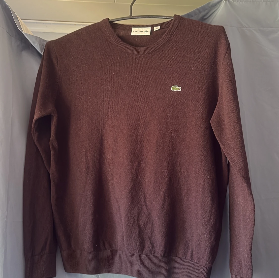 Brun tröja från Lacoste
