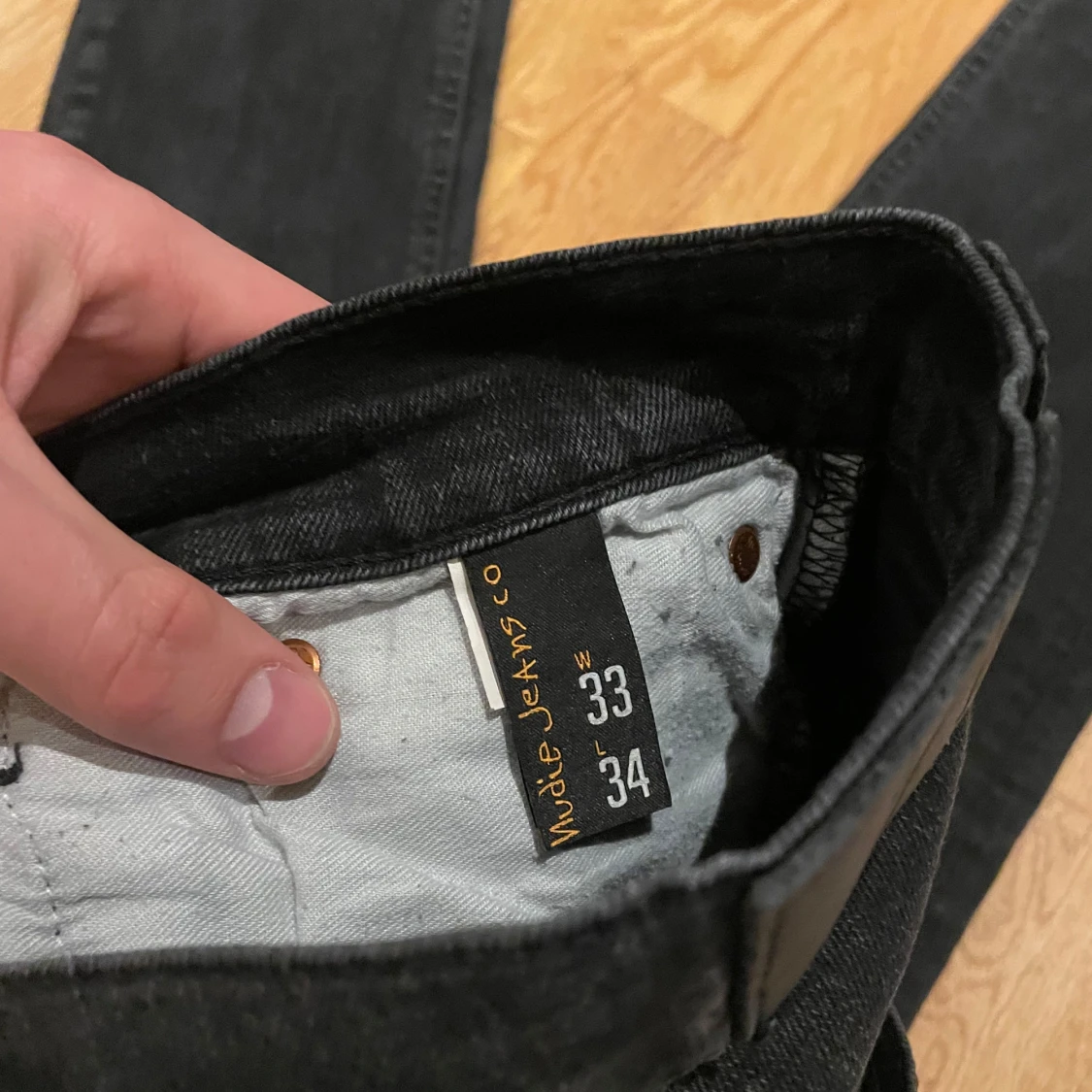 Svarta Nudie Jeans - 3