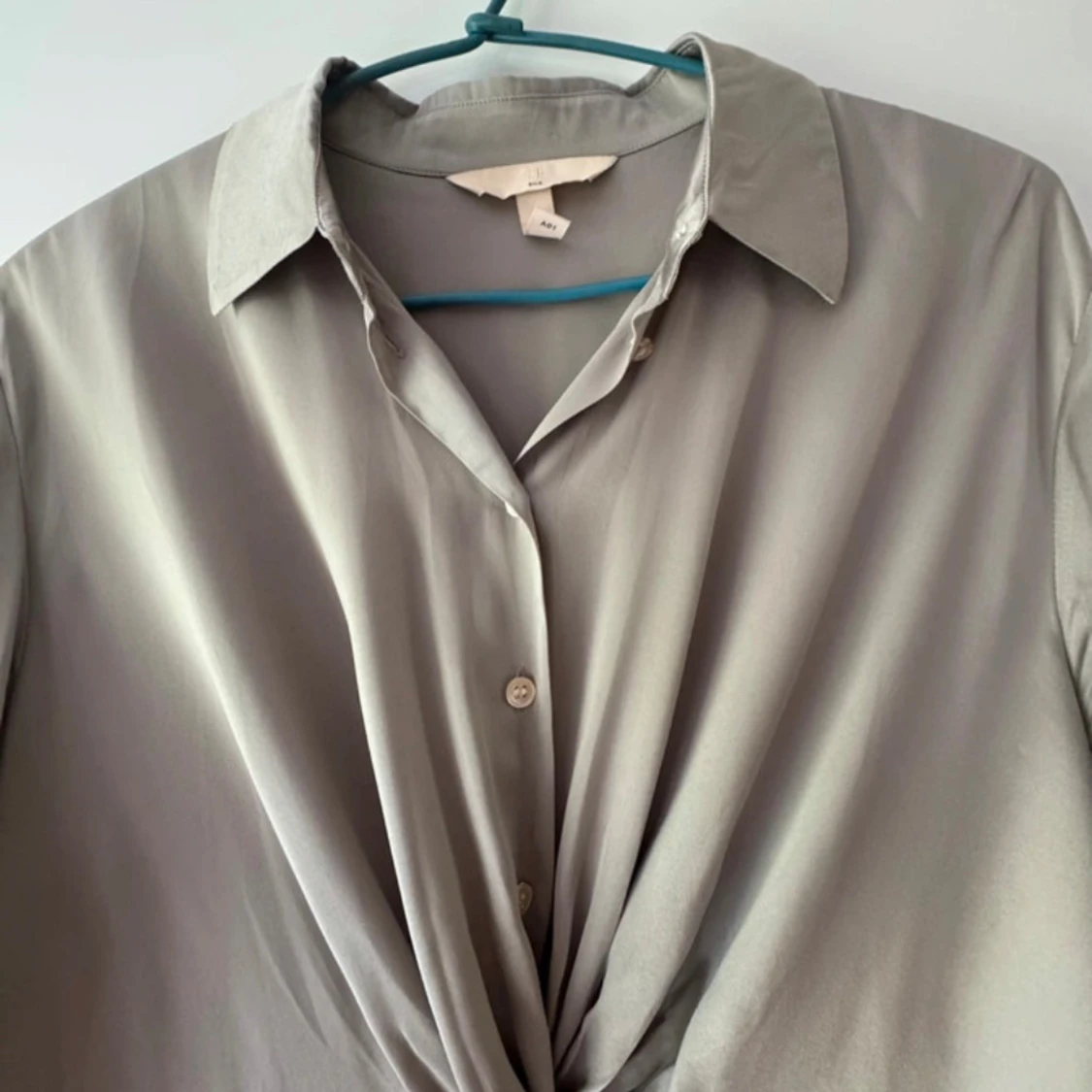 Beige skjortklänning från H&M - 3