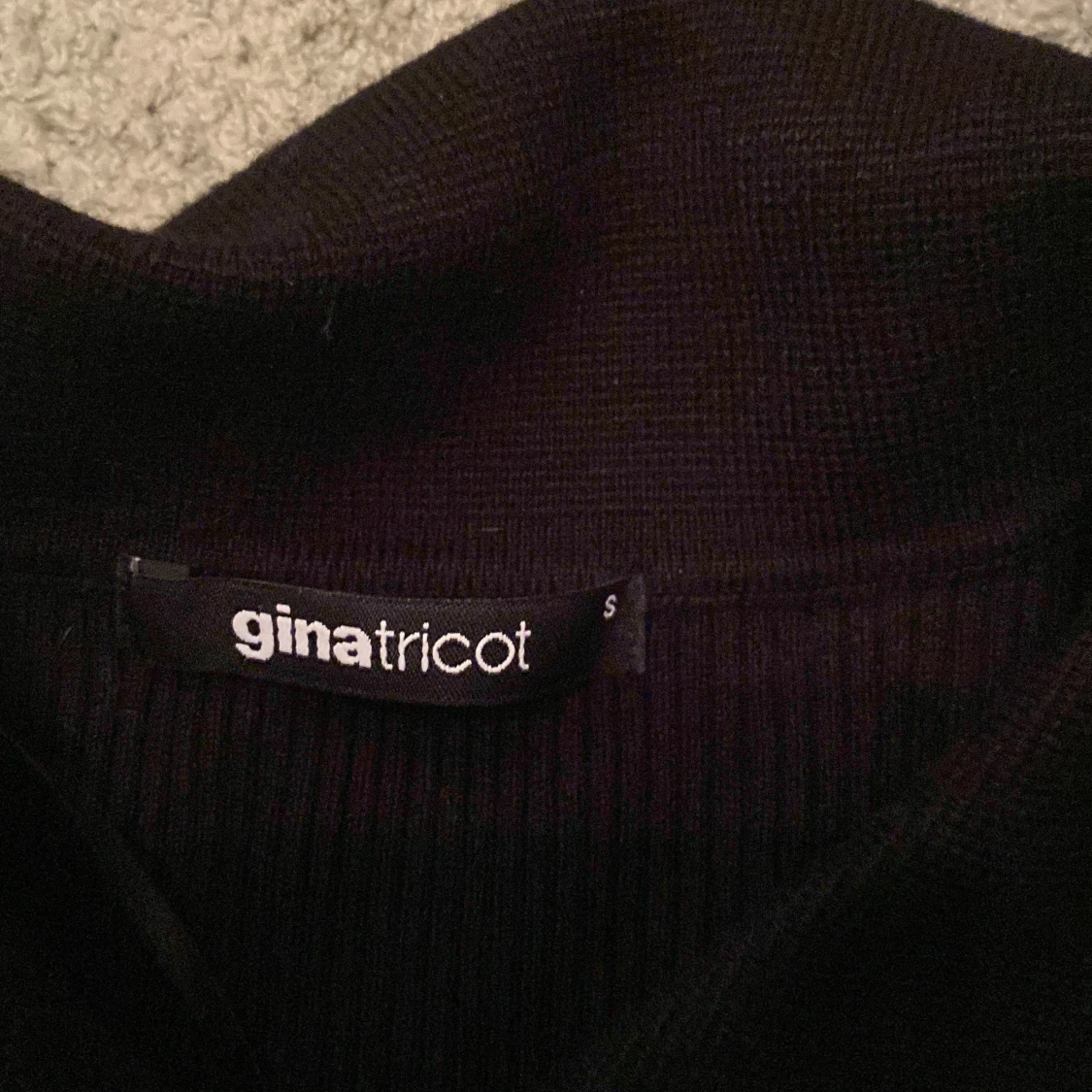 Svart långärmad - 1