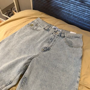 Bigboy Polars - Säljer dessa Bigboys för har inte haft någon andvändning av dem! De e helt nya från Junkyard! Nypris: 1350kr.