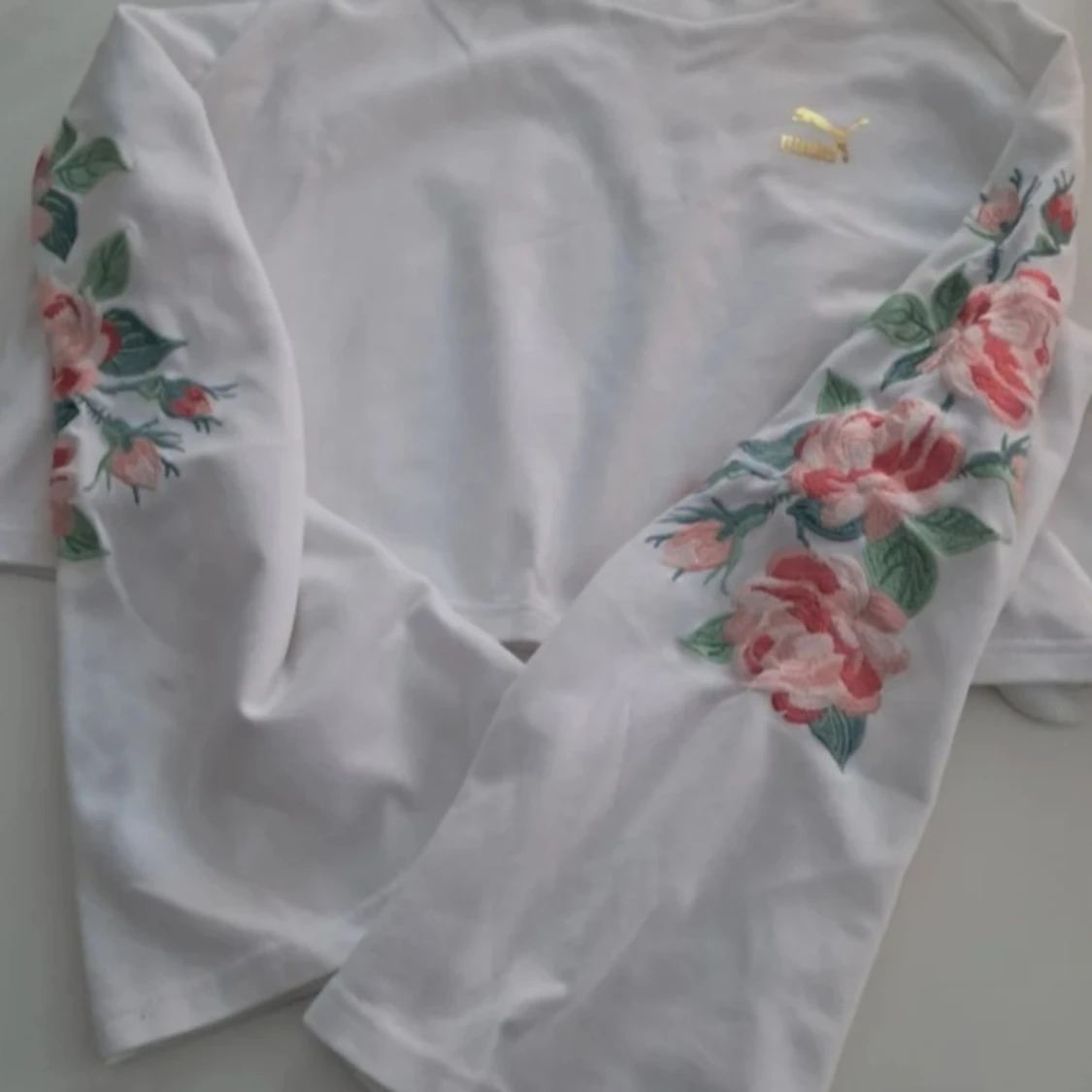 Vit croppad tröja från Puma * Kenza - 1