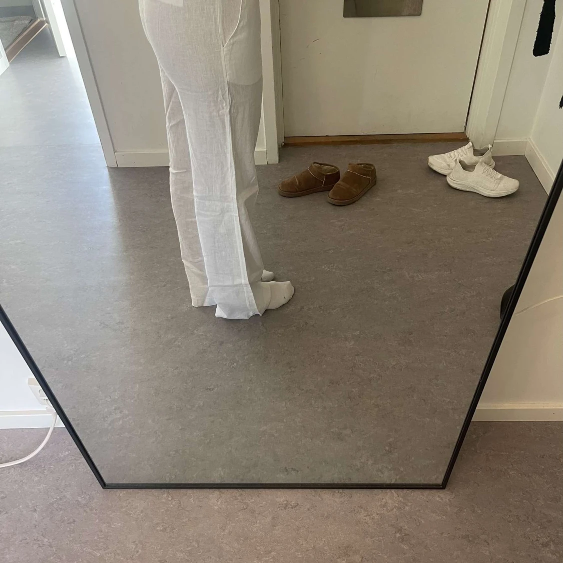 Vita linnebyxor från Design by si - 1