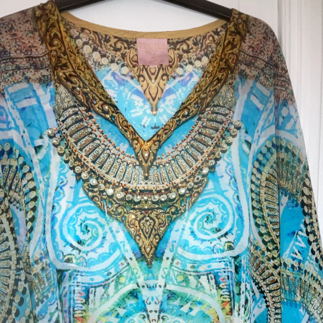 Mönstrad kaftan från Étoile - 4