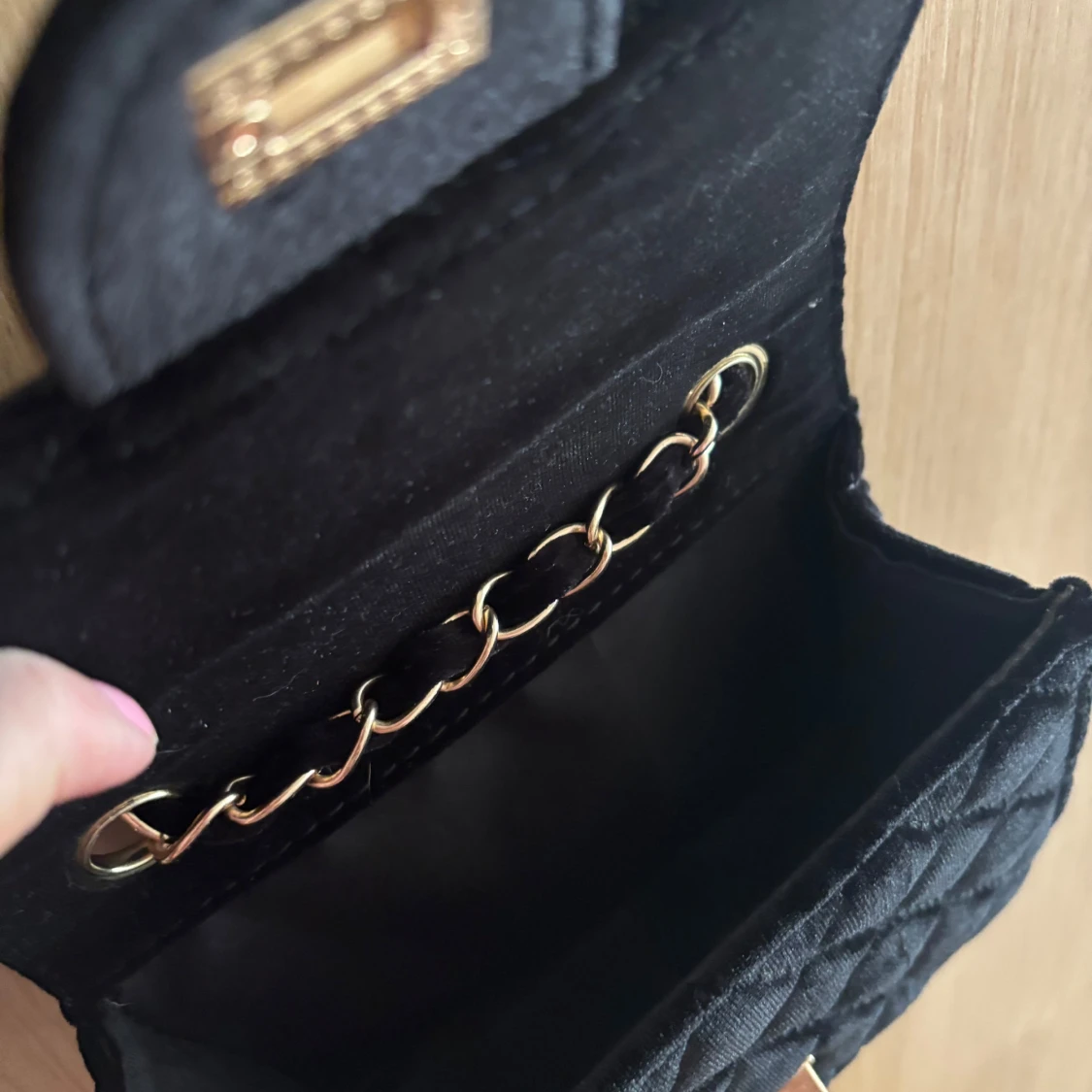 Sammets axelremväska - 2