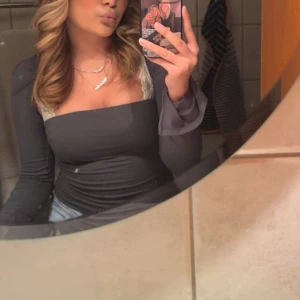 Soft touch topp - Super fin säljer då jag nt använder den så mkt för jag känner mig lite obekväm i den