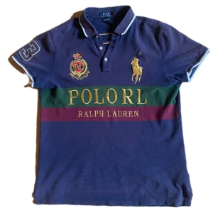 Ralph lauren pike - Fet är lite urtvättad annars bra skick 