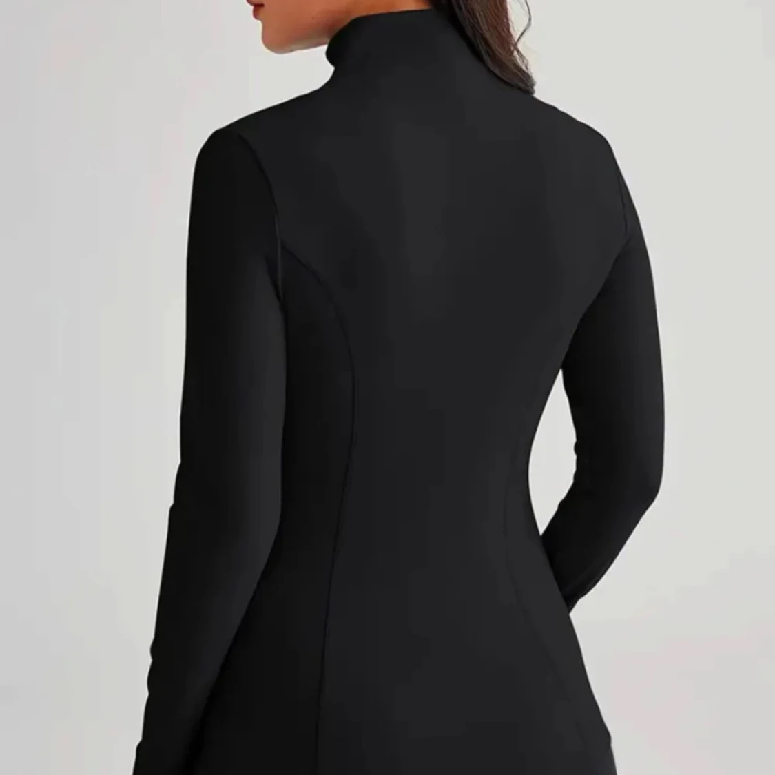 Svart träningsjacka med dragkedja - 1