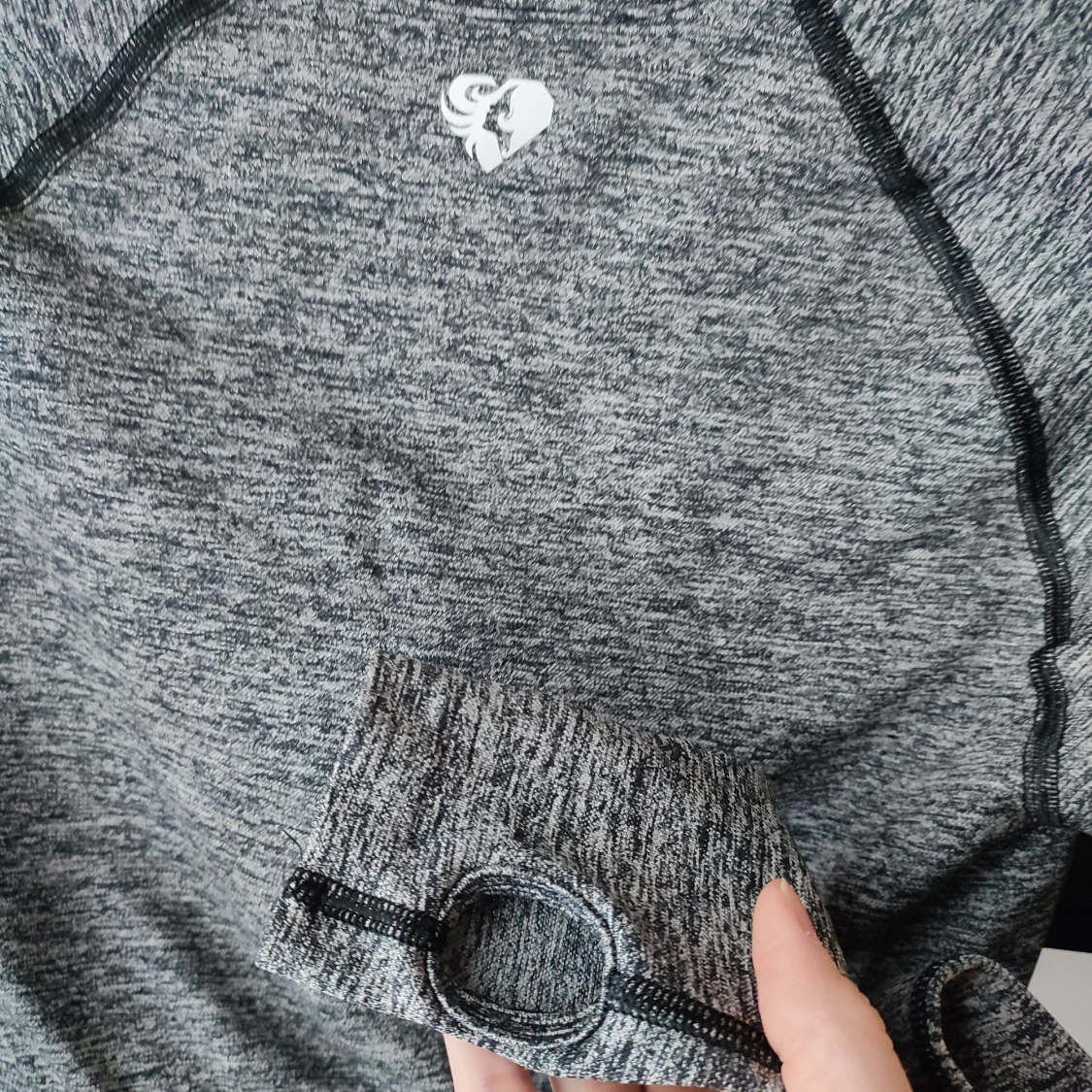 Grå sporttopp från Womens Best i storlek M - 3