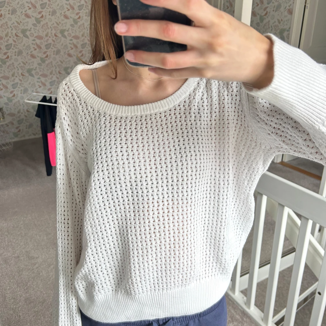 Vit stickad tröja
