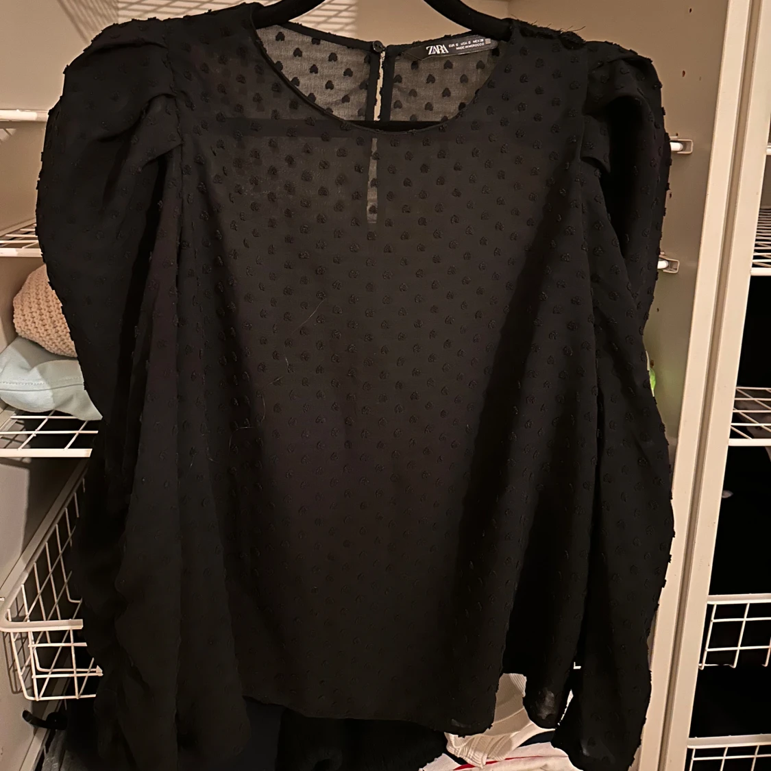 Fin svart tröja🤍