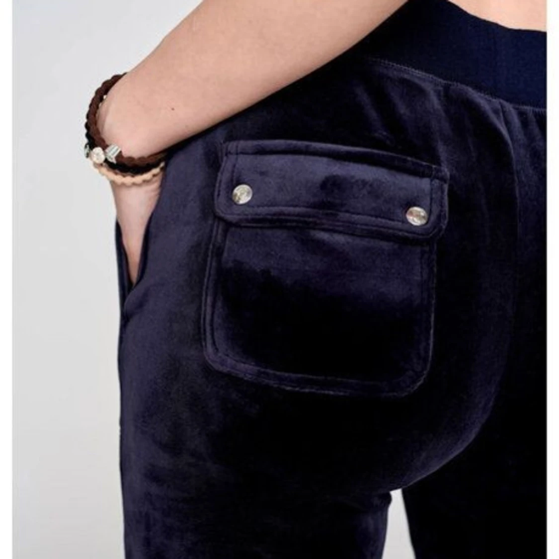 Mörkblå juicy byxor  - 1