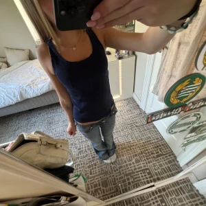 linne från polo  - ribbat linne från polo ralph lauren, storlek L i barnstorlek så ungefär xs 💓