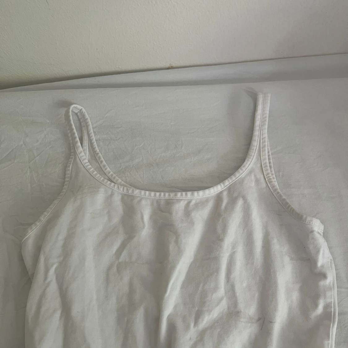 Vit linnetopp från Lindex XS - 2