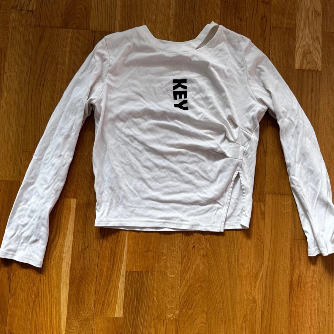 Vit långärmad tröja med tryck från Zara