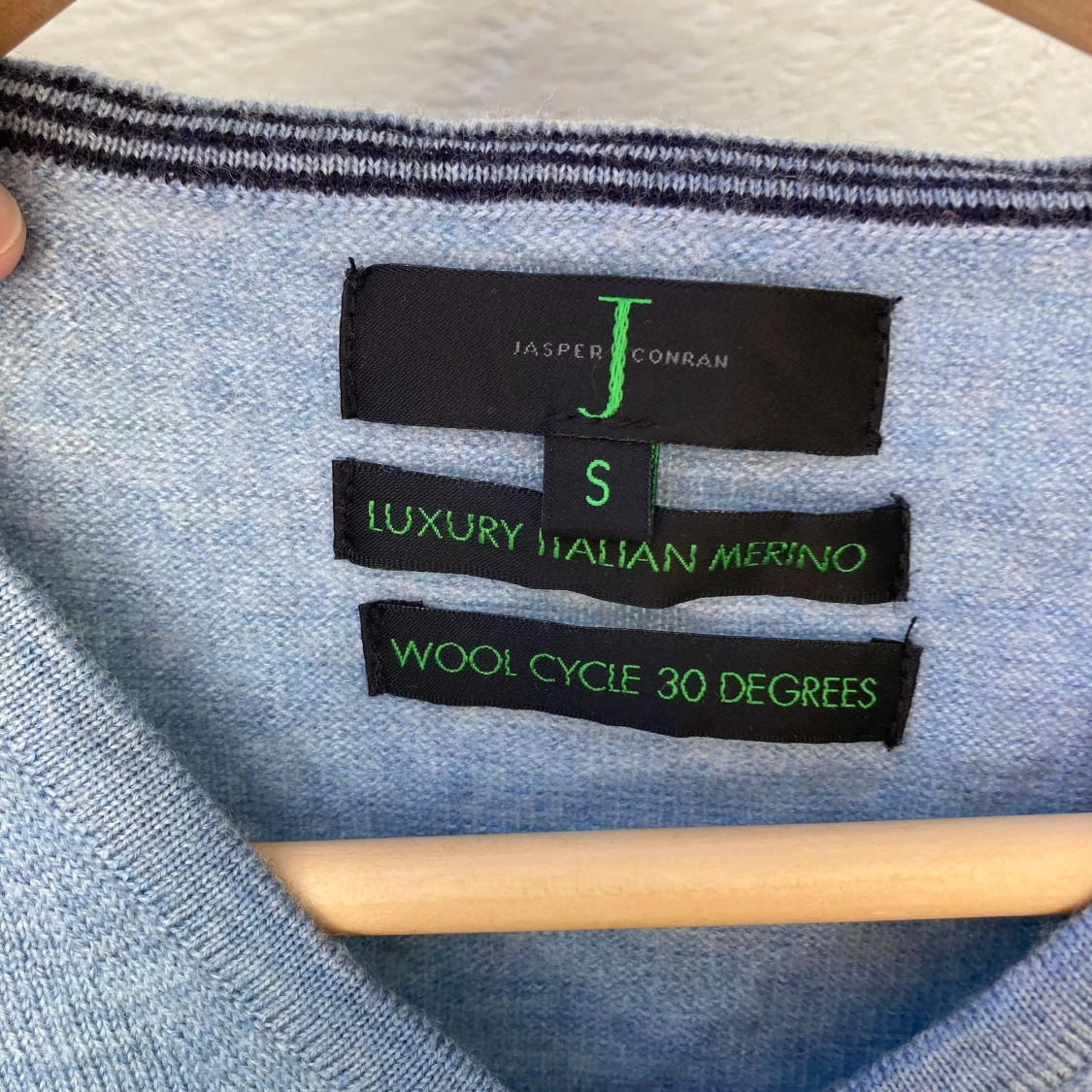 Ljusblå merinoullströja från Jasper Conran - 1