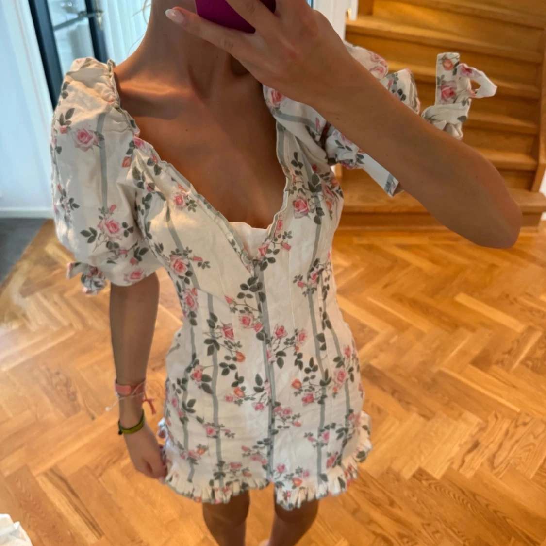 Blommig klänning  - 2