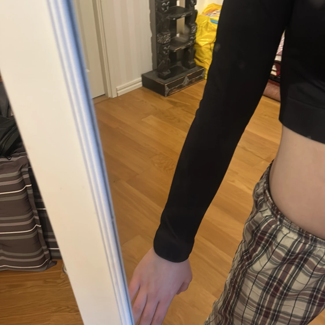 Svart långärmad träningströja  - 2