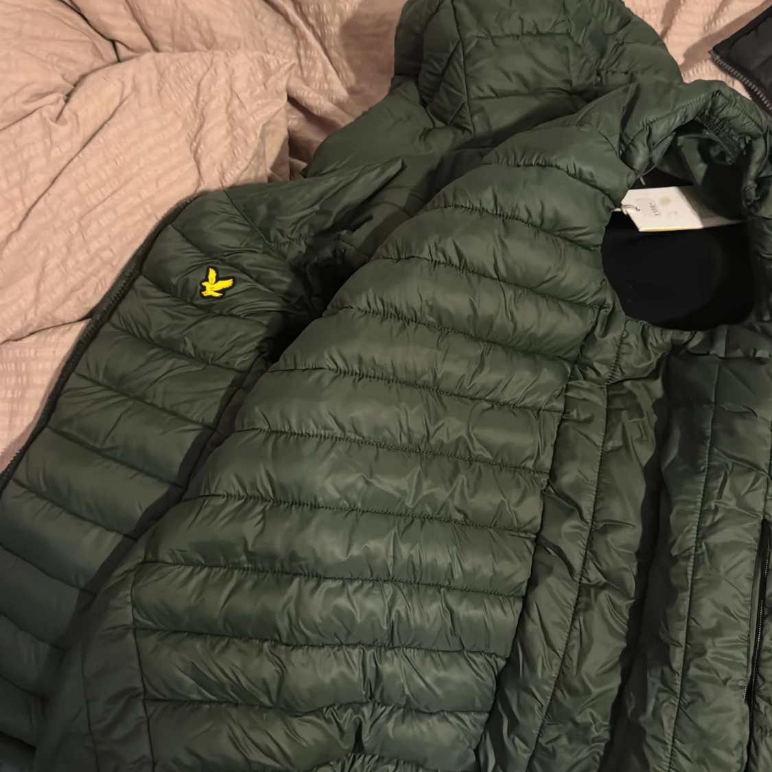 Grön quiltad väst från Lyle & Scott - 1