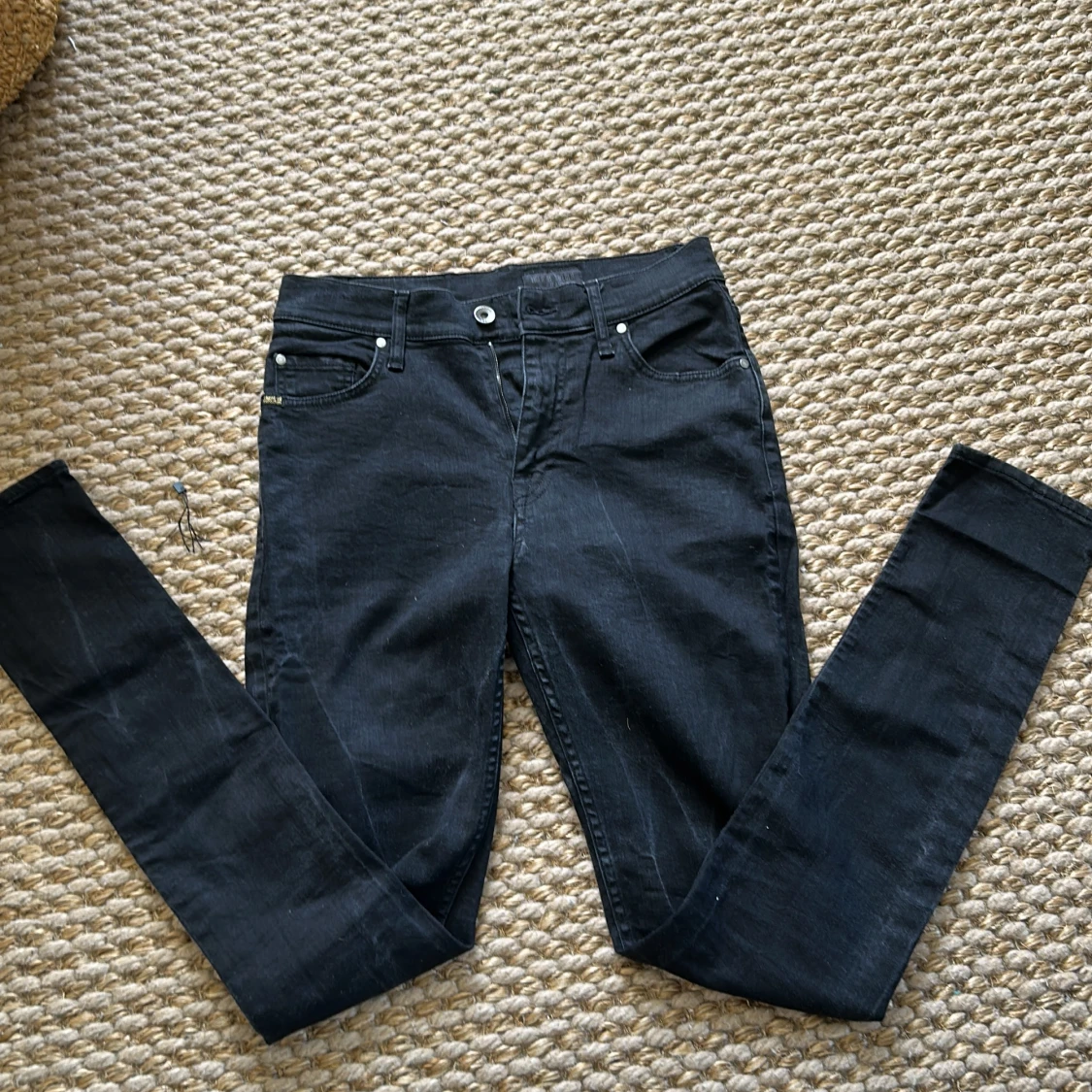 Svarta jeans från Tiger of Sweden