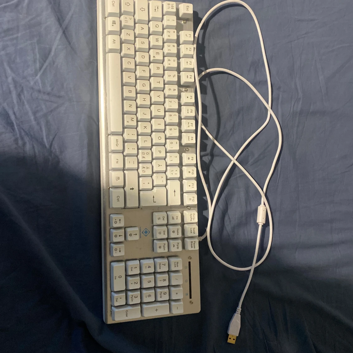 WK75 Membrane Gaming Keyboard - 1