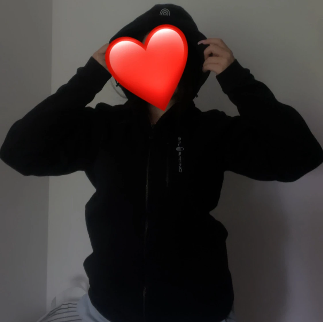 Svart hoodie från SRA Racing