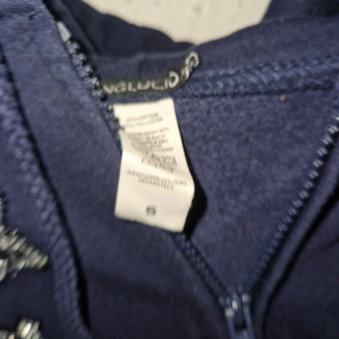 Mörkblå hoodie med strass och Paris-tryck - 1