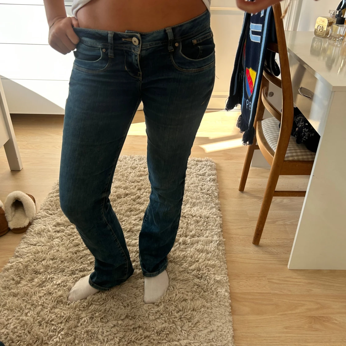  Lågmidjade bootcut jeans  - 2