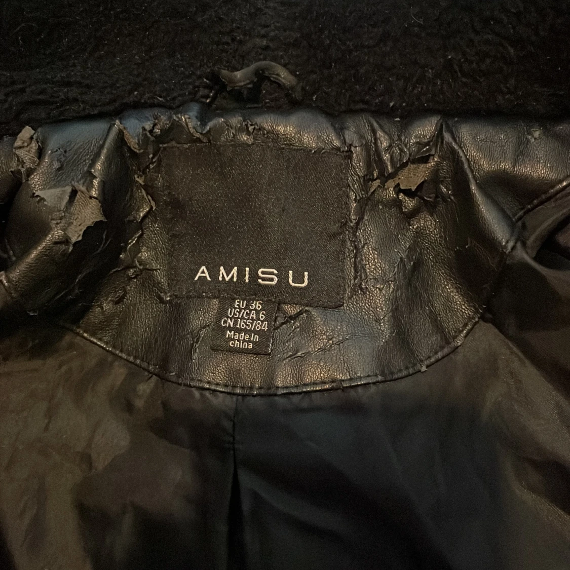 Svart teddyjacka från Amisu - 1