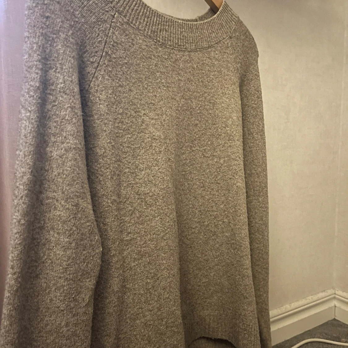 Beige stickad tröja från Vero Moda - 1