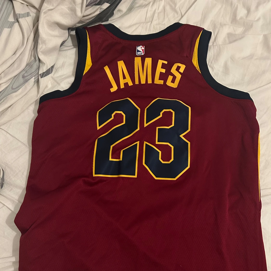 Cleveland Cavaliers LeBron James tröja