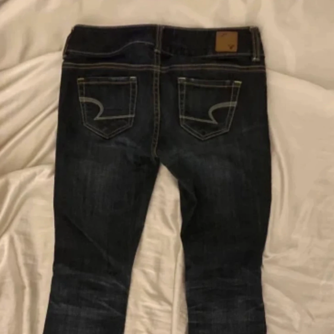 Mörkblå low waist bootcut jeans💙💙 - 1