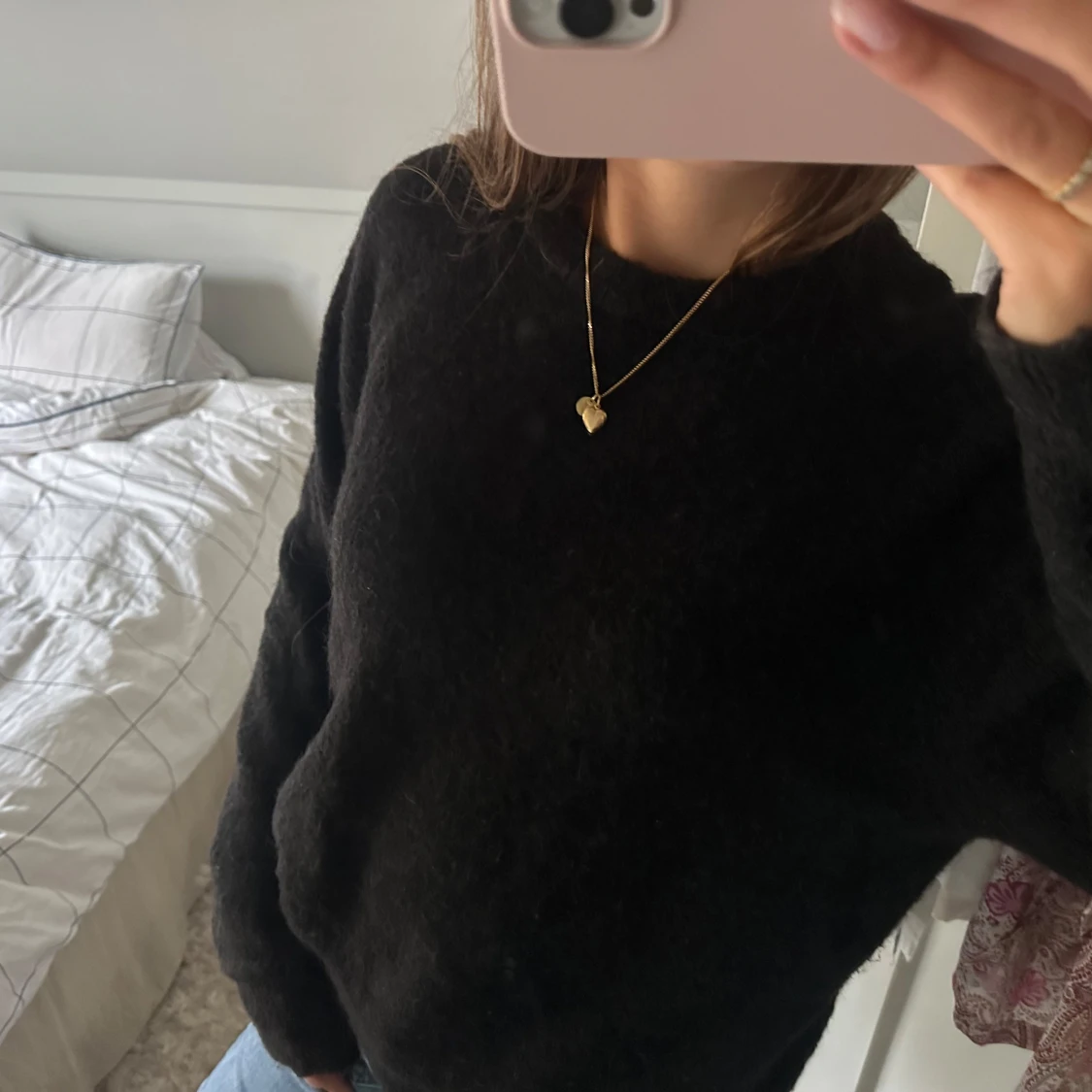 Svart stickad tröja - 2