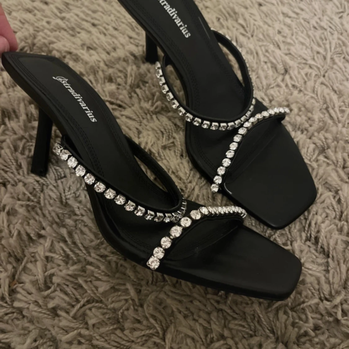 Svarta Stradivarius sandaler  - 1