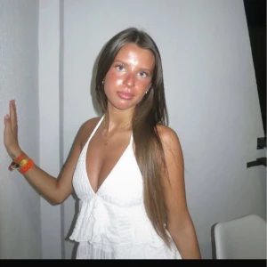 Nelly topp - Populär slutsåld nelly topp