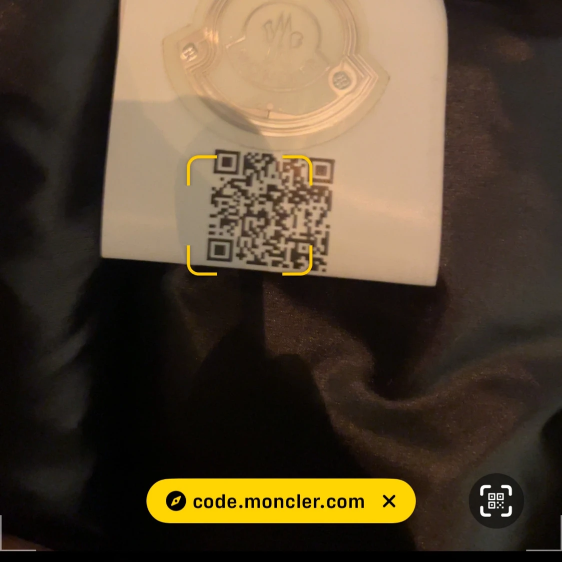 Svart dunväst från Moncler - 4