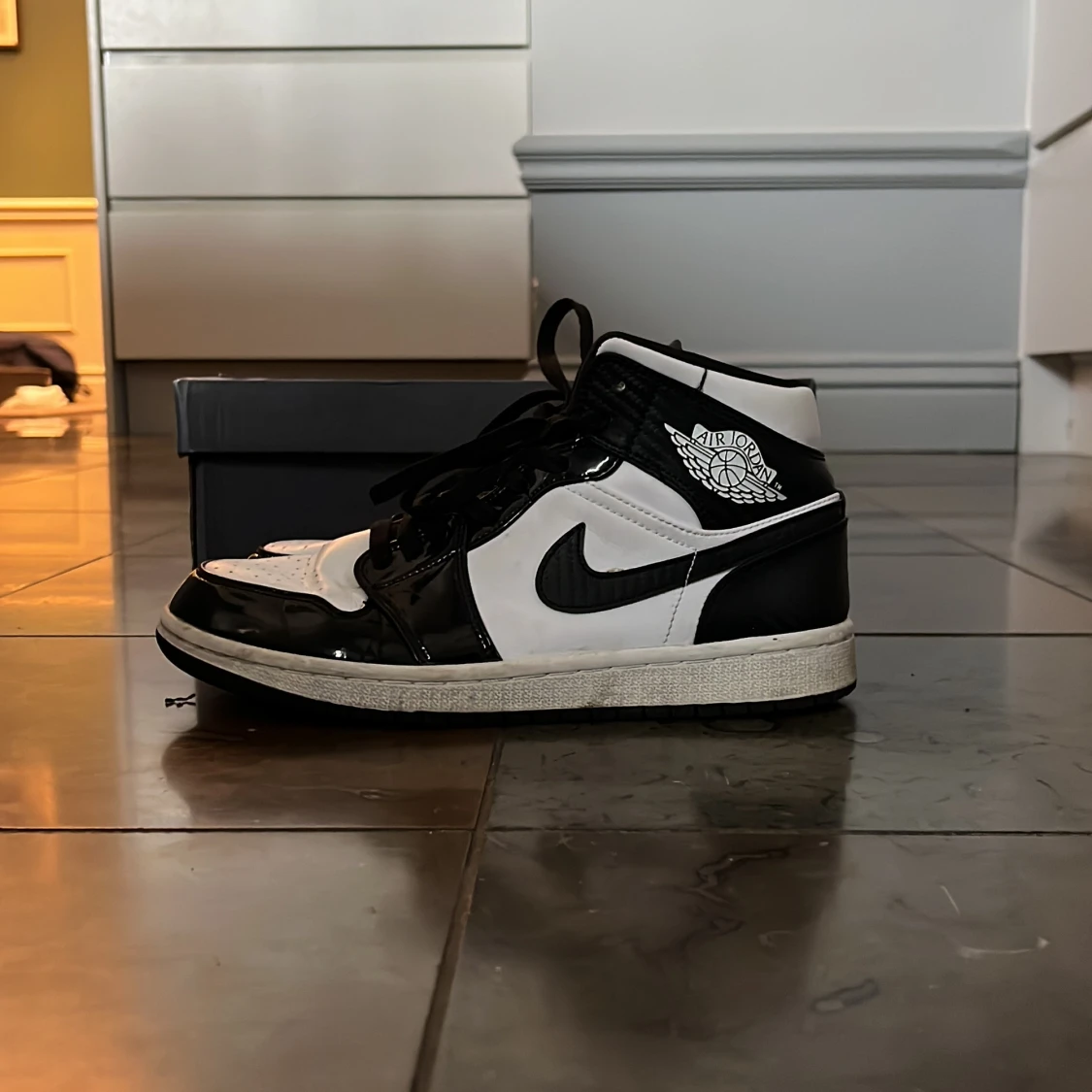 Nike Air Jordans svartvita sneakers - 1