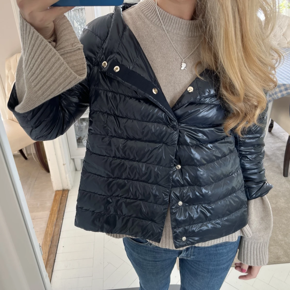 Mörkblå Herno jacka