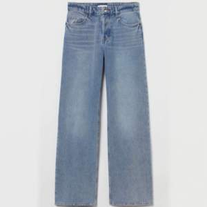 Wide High Jeans från H&M, använda en gång. Nypris 299.