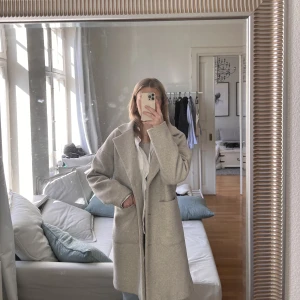 Kappa - Beige fin kappa, stl 36! Använd men i fint skick❤️