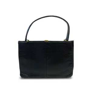 50's Reptile Leather Handbag  -Black Reptile Leather -Great Condition -One Size  Measurements -Width: 31cm -Depth: 7cm -Height: 22cm