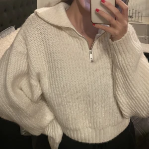 Stickad tröja  - 💕