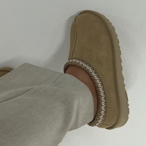 UGG tasman  - Ugg tasman, helt nya! Helt slutsålda!  Skriv budförslag! 
