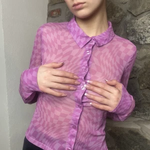 mesh skjorta - använd en gång🤍 köp nu är på!