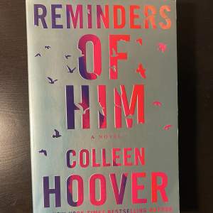 Bok från Colleen Hoover i fint skick. 100 inklusive frakt. Kan mötas upp i Västerås💕