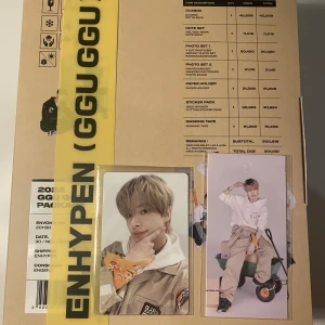 Enhypen Ggu ggu 2022 - Kommer med allt som följde med, allt är orört förutom blädderboken