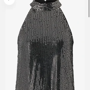 fest topp - så snygg paljettopp!! helt slutsåld💕använd EN gång