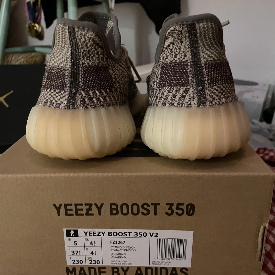 Yeezy boost 350 v2 zyon - 91