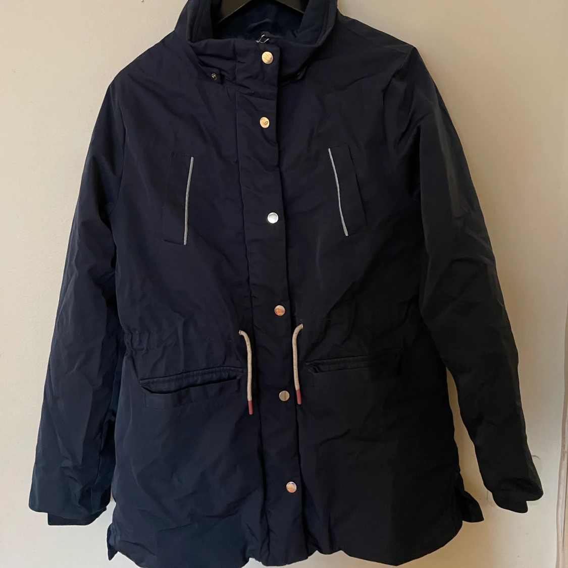 Marinblå vinterjacka fint skick 170/14+