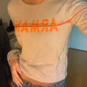 Armani Exchange tröja  - Cool Armani exchange tröja i bra skick! 